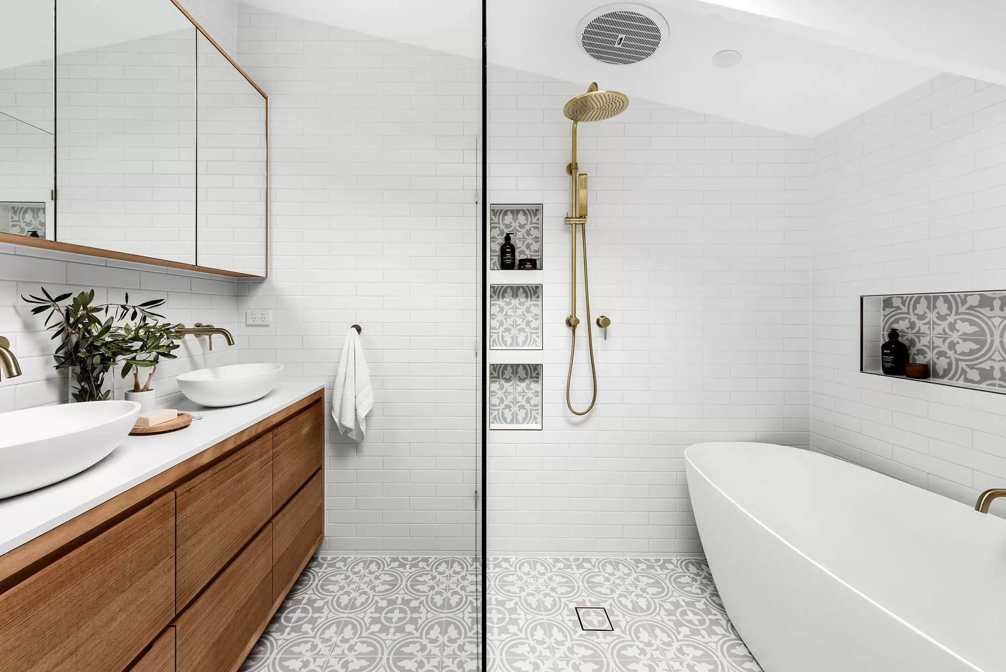 Bathroom Remodeling Expert in Melbourne CBD