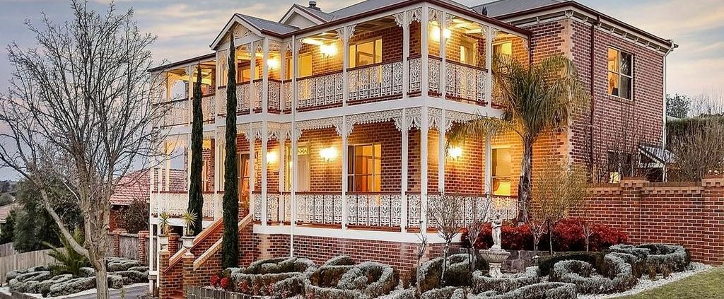 Dream Home in Melbourne with OCEANS HOMES